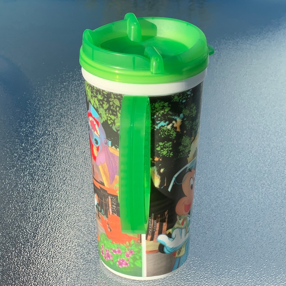 Disney Aulani Hawaii Resort Travel Tumbler Mug, Bright Green Handle and Lid - Picture 4 of 9